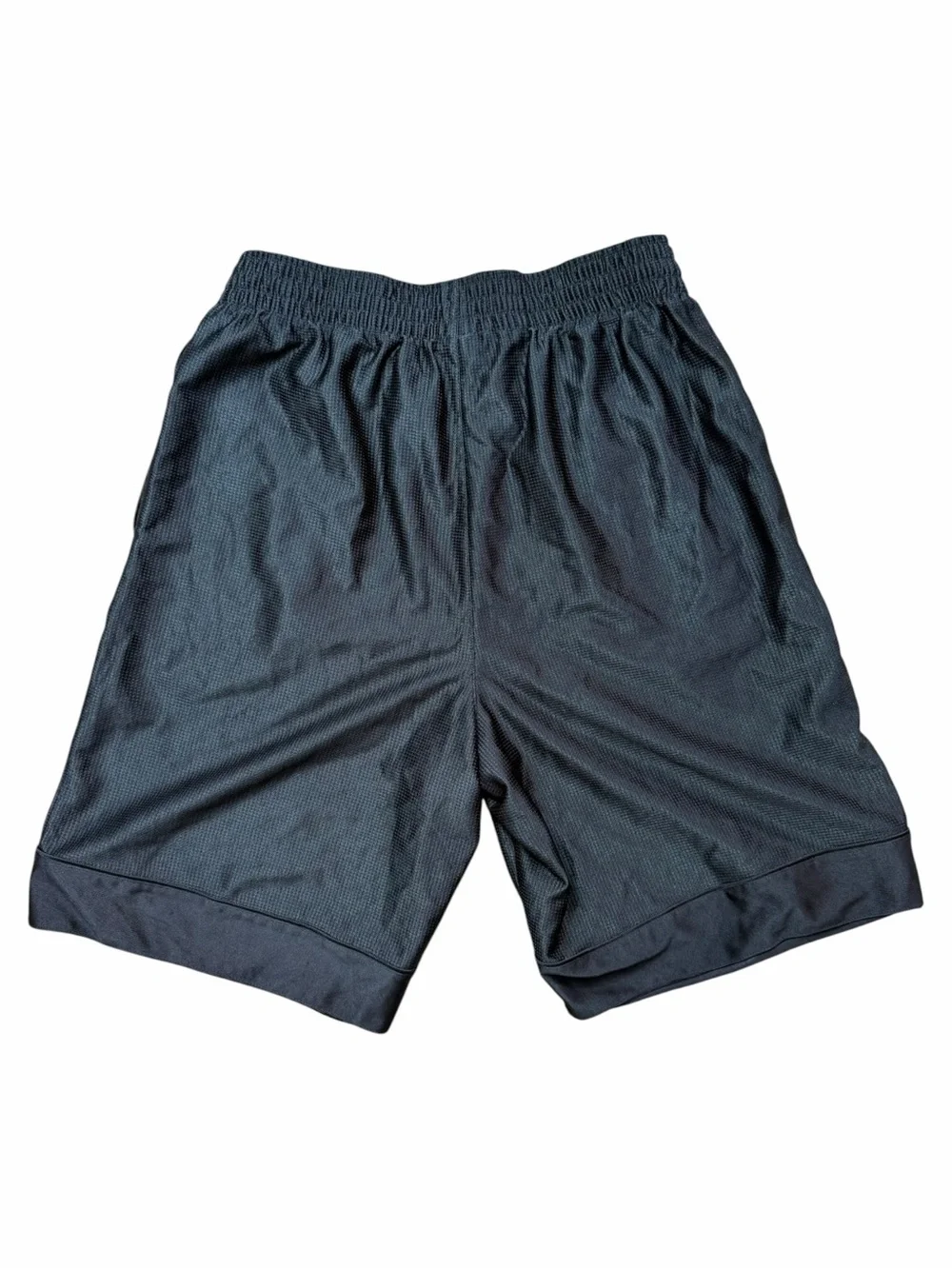 Vintage Nike Y2K Men’s Medium Black Athletic Basketball‎ Training Shorts
